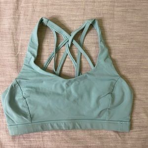 Lululemon Free to be Serene Bra